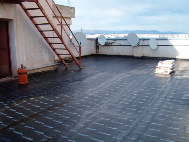 Impermeabilización de terraza con membranas asfalticas