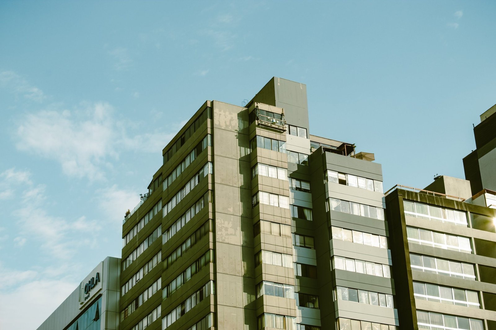 Tecnologías emergentes utilizadas en la rehabilitación de edificios .